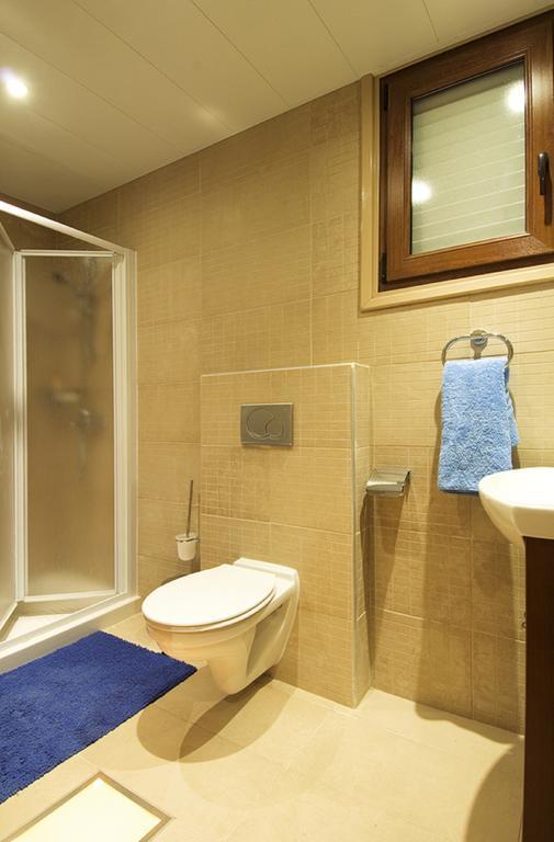 Ithaki Phinikoudes Apartment 307 Lárnaka Szoba fotó